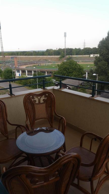 Tisza Parti Luxus Apartman Apartament Segedyn Zewnętrze zdjęcie